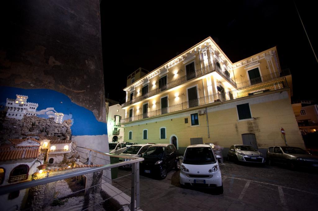 Palazzo Della Monica Lägenhet Vietri Exteriör bild
