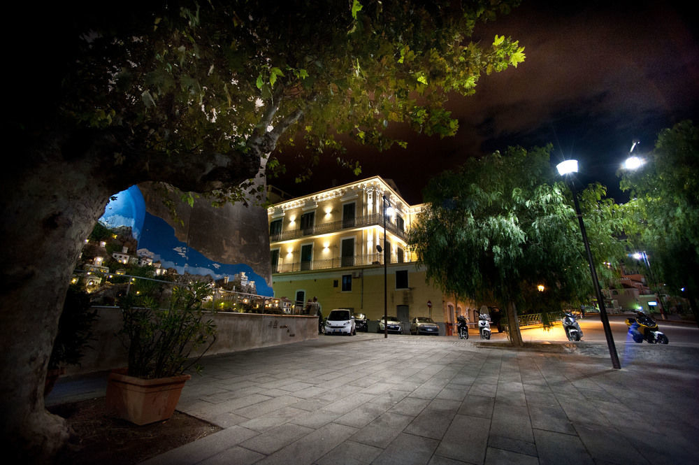 Palazzo Della Monica Lägenhet Vietri Exteriör bild